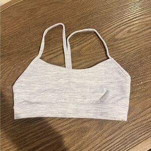 Lululemon Flow Y Bra Nulu white/grey
